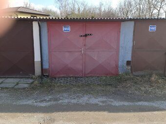 Predám Garáž na Michalovskej ul. Predáva sa aj s pozemkom po