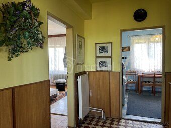4 izbový dom v Branove
Popis: Ponúkame Vám jedinečnú príleži