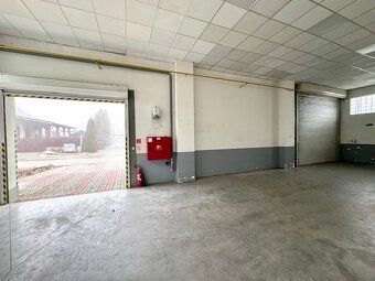Ponúkame Vám na predaj murovanú halu -skład o výmere 441 m2 
