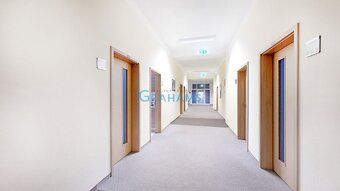 Realitná kancelária Grahams Vám ponúka na prenájom kancelárs