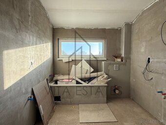 Realitná kancelária VITA ESTATES ponúka na predaj modernú no