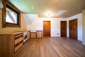 Novostavba luxusnej zrubovej chalupy – Nový Hrozenkov, Valaš