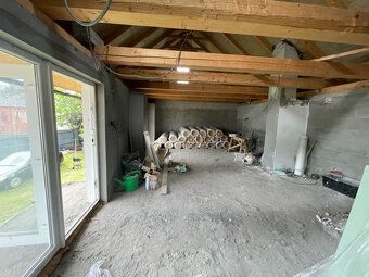 Ponúkame exkluzívne na predaj super rodinný dom v Závadke na
