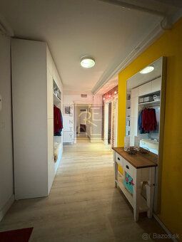 Ponúkame na prenájom priestranný 3-izbový byt v centre Nitry