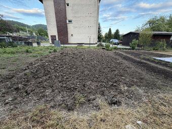 Typ: 3-izbový byt Ulica: Záriečie 114 Obec: Záriečie
Ponúkam