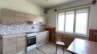 FINALREALITY ponúka na predaj rodinný dom, situovaný v obci 
