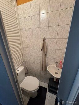 Ponúkame na prenájom veľký 2-izbový byt na ulici Trieda Andr