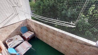 Ponúkame na predaj slnečný, kompletne zariadený 3-izbový byt