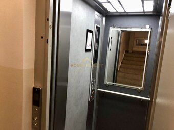 Štýlový 2 izbový byt po rekonštrukcii s lodžiou v tichom zel