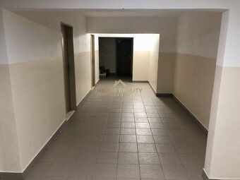 Štýlový 2 izbový byt po rekonštrukcii s lodžiou v tichom zel