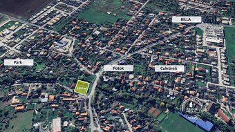 POPIS POZEMKU: Realitná kancelária AXIS REAL ponúka na preda
