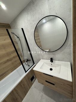 Typ: 4-izbový byt Ulica: Čínska Obec: Košice-Sídlisko Ťahano