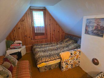 Predám murovanú chatu, zastavaná plocha 20 m2, úžitková ploc