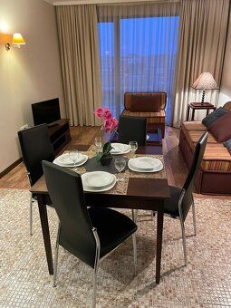 Exkluzívne iba u nás Vám predstavujeme na predaj apartmán s 