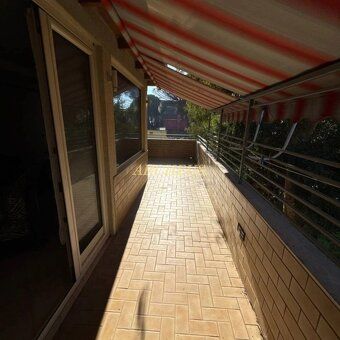 Atypický priestranný 3-izbový apartmán – Drač (Mali Robit), 