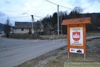 Neveľký dom sa nachádza na dobrom a tichom mieste v obci Niž