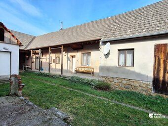Kostolné | 5 izieb | cca 100+ m² | 1 podlažie | 2 558 m² poz