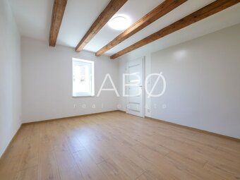 KABØ real estate Vám ponúka na predaj 3 a pol izbový rodinný