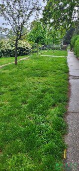 ESTY Real Estate s.r.o vám vo výhradnom zastúpení klienta po