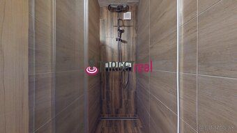 VIRTUÁLNA PREHLIADKA: https://my.matterport.com/show/?m=cUvV
