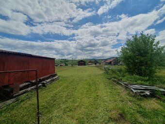 Predám rodinný dom na pozemku o rozlohe 1 738 m2 v obci Važe