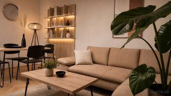 Ponúkame moderný, úplne nový, zariadený 3 izbový byt na vyhľ