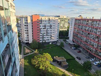 Prenájom 2-izbový byt Koloseo, Bratislava – Nové Mesto + gar