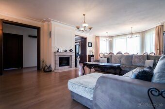 Luxusná 5-izb.novostavba s pozemkom 1 838m2 + golfový trenaž