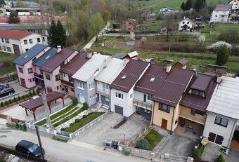 Reality Alpia Vám ponúkajú na predaj krásny rodinný dom s po