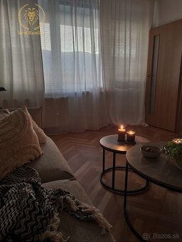 Typ: 2-izbový byt Obec:
Ponúkame na prenájom luxusný veľký  