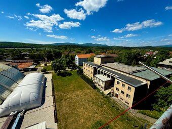 Ponúkam Vám na predaj svetlý 3-izbový byt po čiastočnej reko