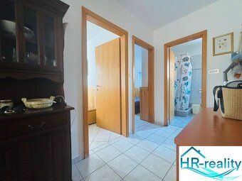 HR-reality vám ponúka na predaj 3-izbový byt s celkovou čist