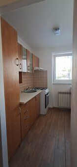 Dám do prenájmu 3 izbový byt, prerobený v r.2012 na ul. Česk
