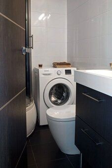 Ponúkame na predaj štýlový a moderne zrekonštruovaný 1-izbov