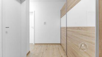 360° VIRTUÁLNU PREHLIADKU NEHNUTEĽNOSTI NÁJDETE NA: https://