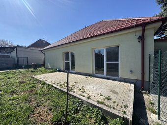 Typ: Rodinný dom Ulica: Žilinská Mestská časť: Mlynárce Obec
