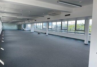 Prenajímané kancelárske priestory v RAVAK Business Center na