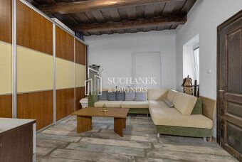 SUCHÁNEK & PARTNERS Vám ponúka na predaj 2-izbový rodinný do