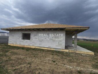 Realitná kancelária REG4U Vám ponúka na PREDAJ 2 MODERNÉ, PR