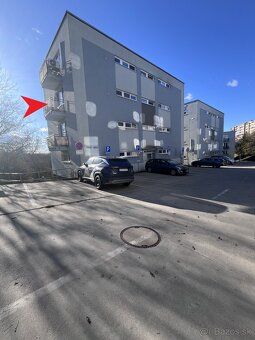 Ponúkame na prenájom 2-izbový byt vo výmere 56,8 m2 na ulici