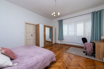Typ: 3-izbový byt Ulica: Štúrova Obec: Košice-Staré Mesto
St