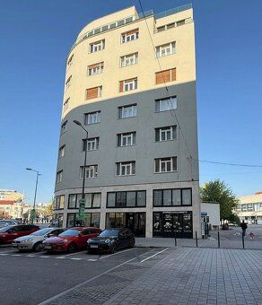 Ponúkame Vám na predaj elegantný byt, ktorý je upravený na k