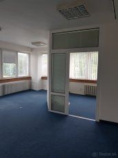 Ponúkame priestory na prenájom v bývalej budove Allianz Vran