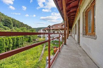 Typ: Apartmánový dom Mestská časť: Baračka Obec: Trenčianske
