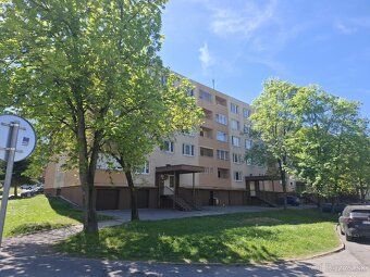 🏠 NA PRENÁJOM – 1-izbový byt, Prievidza – Kopanice
📐 výmera: