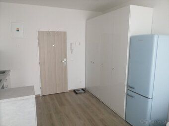 2 izb. BYT (2+kk) novostavba, zariadený, Devínska Nová Ves, 