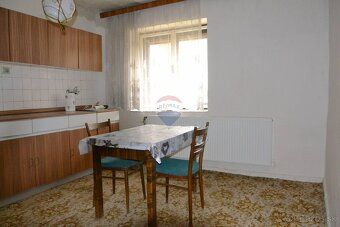 RK RE/MAX Vám ponúka na predaj 3-izb.podpivničený rodinný do