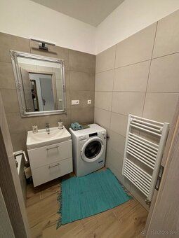 Hľadáte prenájom v Trenčíne? Mám pre vás túto ponuku dvojizb