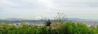 Ponúkame na predaj DVA POZEMKY vo vyhľadávanej lokalite NA K
