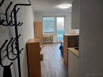Typ: Garsónka Ulica: Lúčna Mestská časť: Chrenová Obec: Nitr